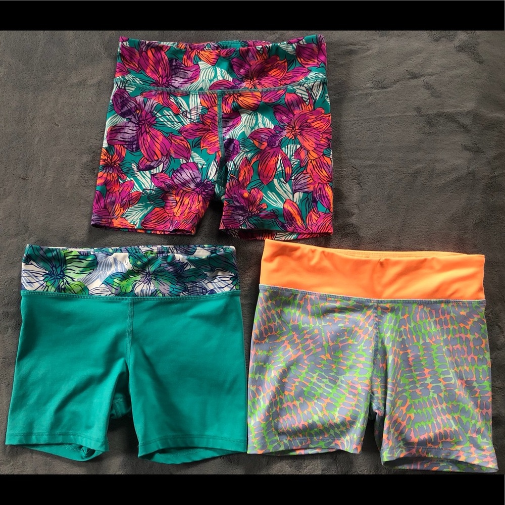 Old navy active wear shorts